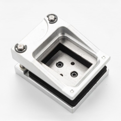 Cutting die for keychains